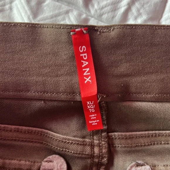 SPANX Stretch Twill Cropped Wide Leg Pant - Picture 6 of 7